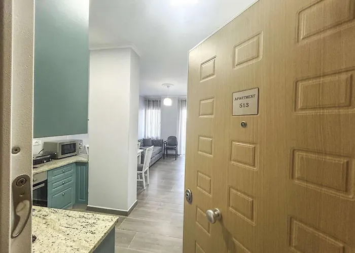 Durres Blue Escape A13 דירה גולם